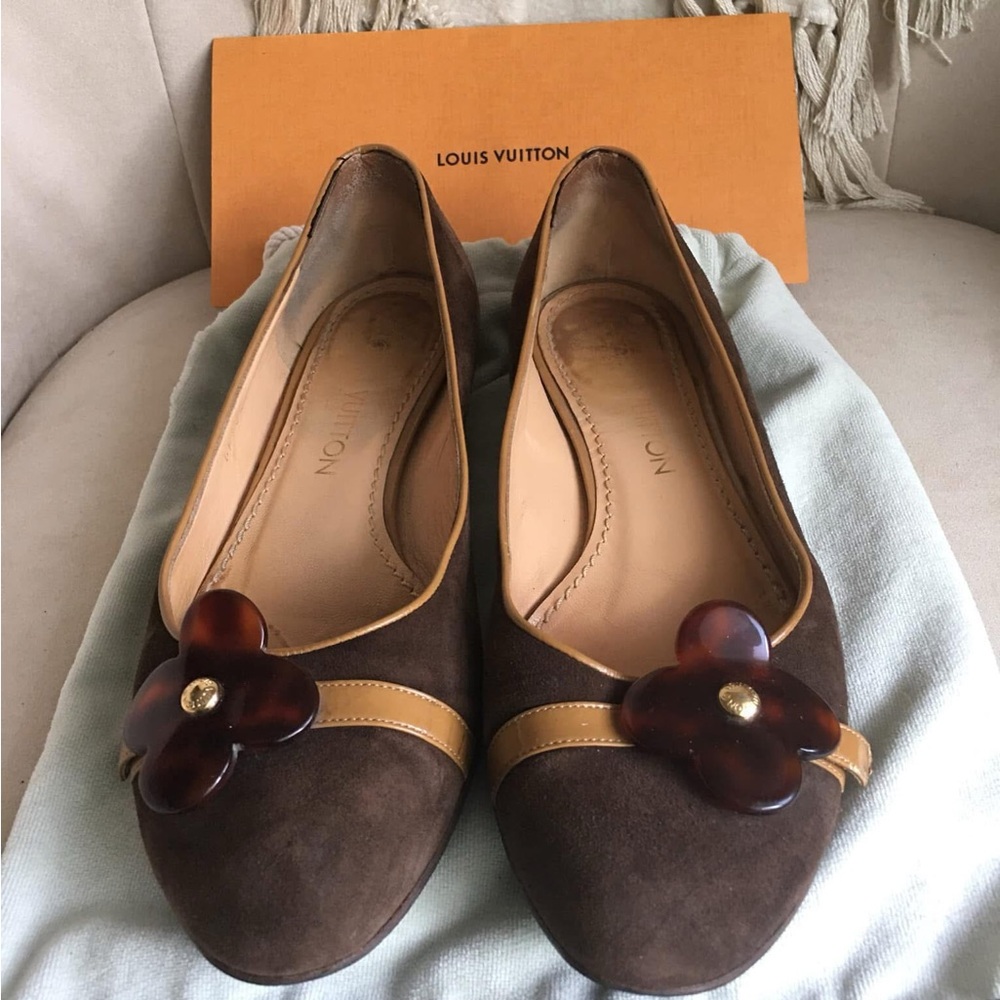 ✨✨Authentic Louis Vuitton Brown Flats with Suede and Leather Contrast size 37